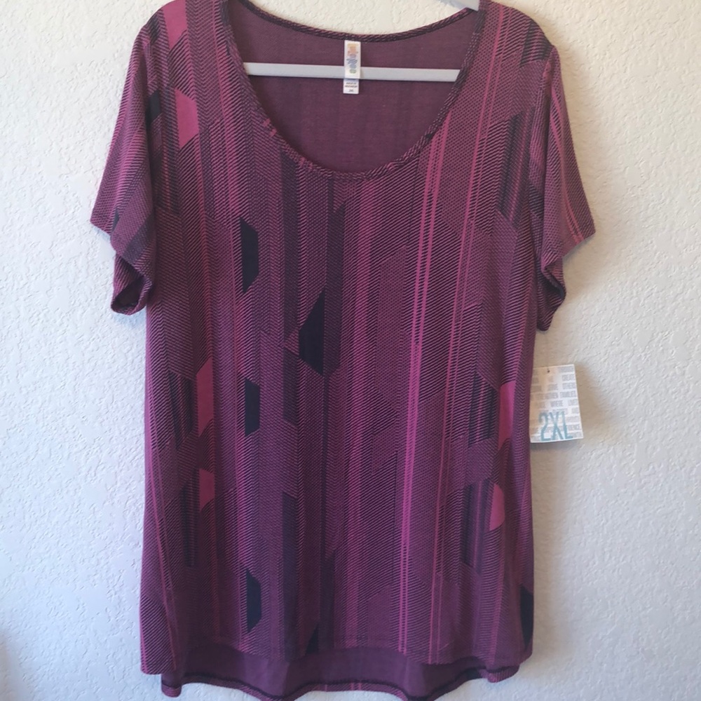 💗New Lularoe Classic Tee💗